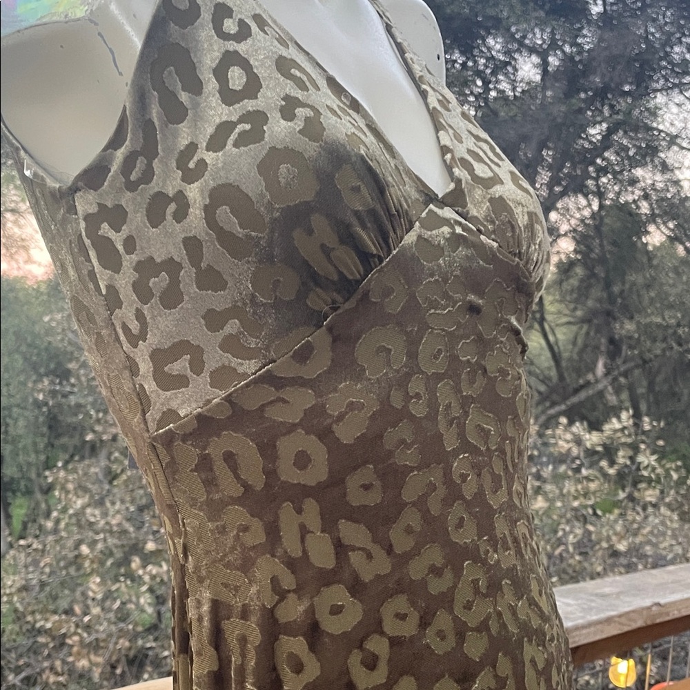 Olive Slip velvet Dress with Leopard print - Picture 3 of 11